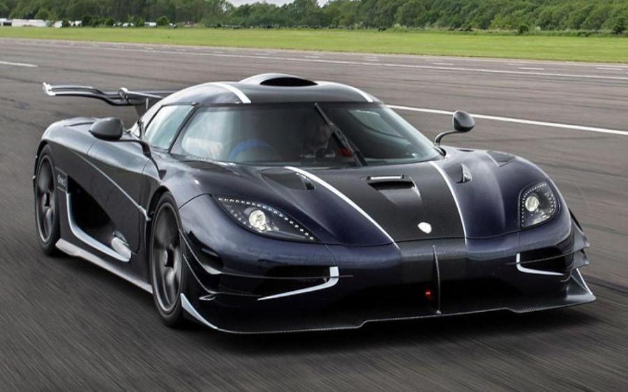 Koenigsegg One:1 (UK) '2015
